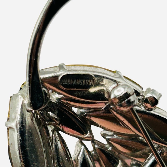 Vintage Austria Blue Rhinestone Leaf Brooch - Picture 6 of 6